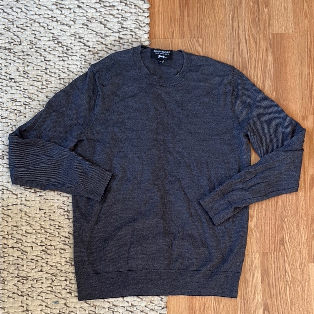 Banana Republic Gray Crewneck Sweater Fine Knit